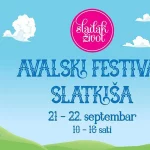 Najava za avalski festival slatkiša. Ilustrovana avalska kula, nebo i brda.