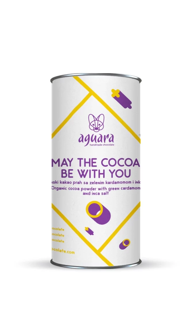 Aguara organski sirovi kakao prah “May the Cocoa Be With You” – bez šećera, sa kardamomom i Inka soli, za pripremu toplog kakao napitka. Jednostavan za pripremu kod kuće, u kancelariji ili na putovanju. Savršen poklon iz Beograda, Srbije.